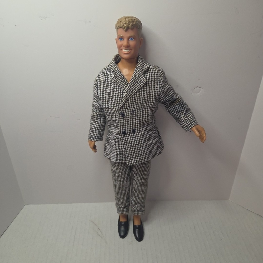 1990 Hasbro New Kids on the Block 12" Figure Joey MCINTYRE